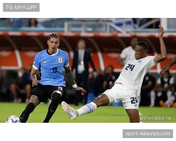 亨利前插直塞为何成为撕开防线的关键？解析其本赛季关键战中的战术优势